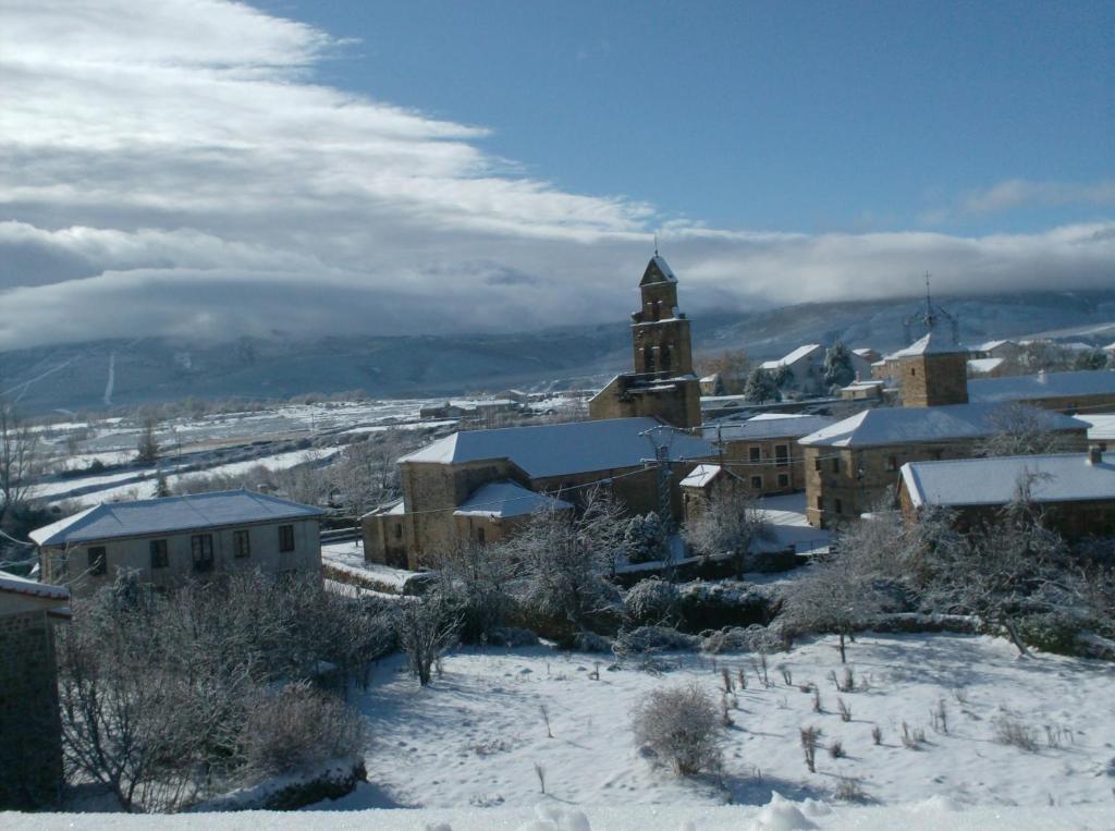 La Casa Del Filandon- Hotel Rural Quintanilla de Somoza Eksteriør bilde